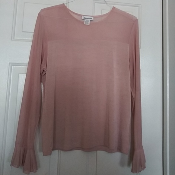 Tops - Picture 4 of 4